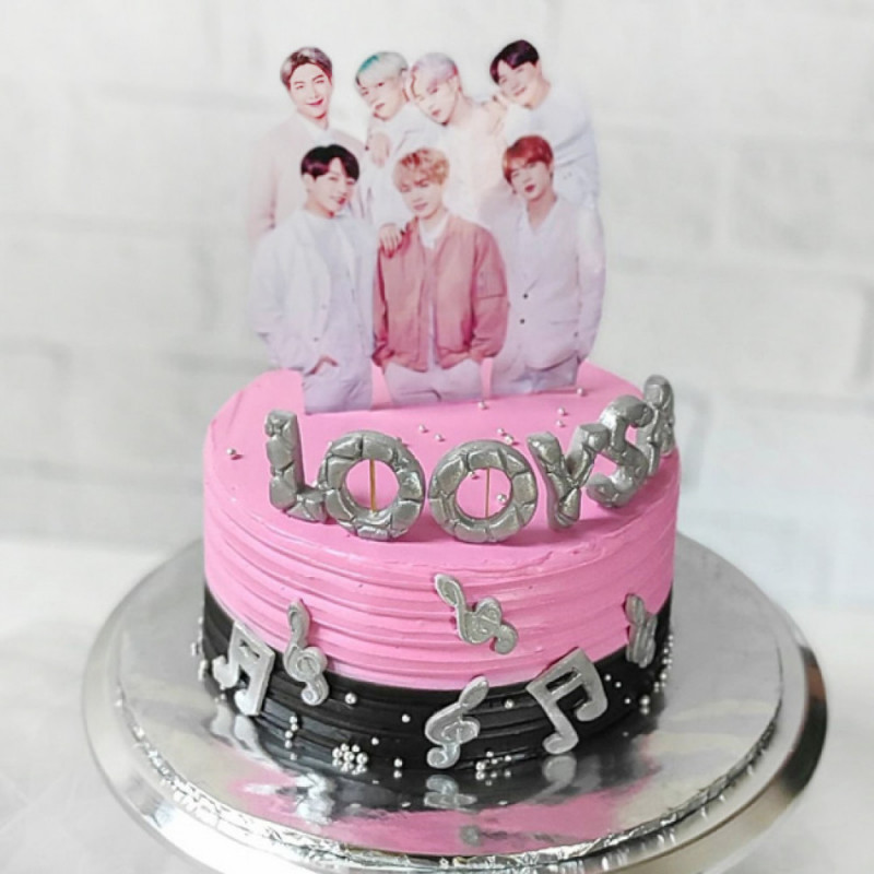 Торт k-pop BTS