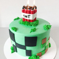 Торт Майнкрафт с динамитом