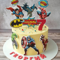 Торт с разными героями