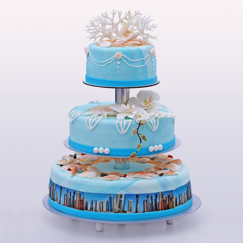 Свадебный торт с морскими кораллами