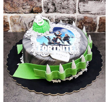 Торт в виде игры Fortnite