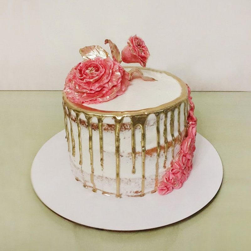 Голый свадебный торт на праздник в стиле рустик