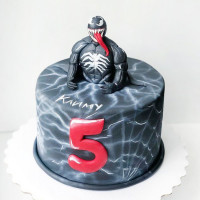 Торт с фигуркой Венома