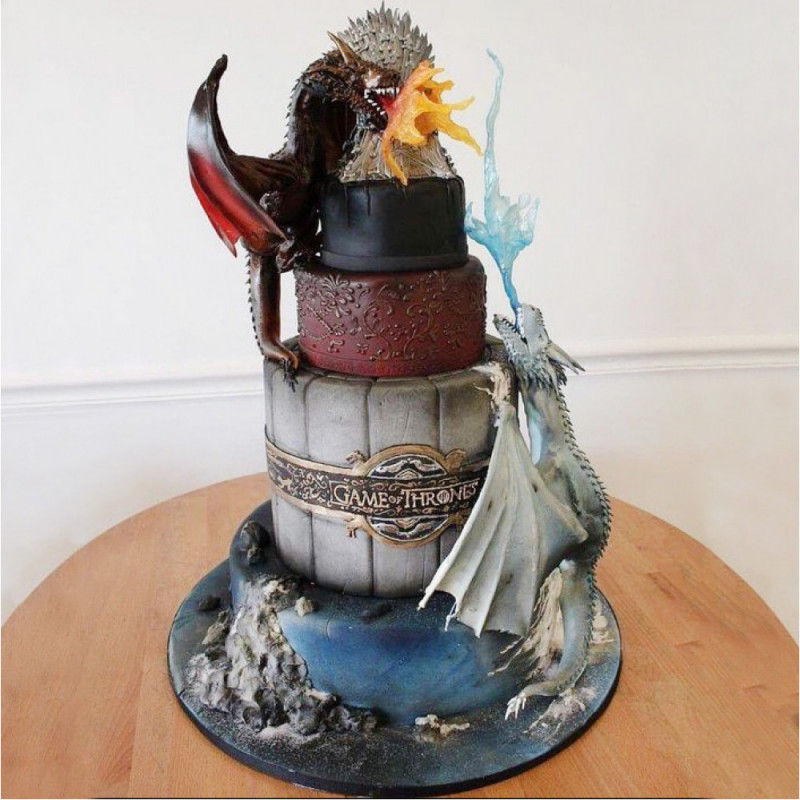 Свадебный торт с драконами из «Игра престолов»