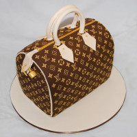 Торт на корпоративный праздник с логотипом