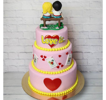 Торт на свадьбу «Любовь это…»