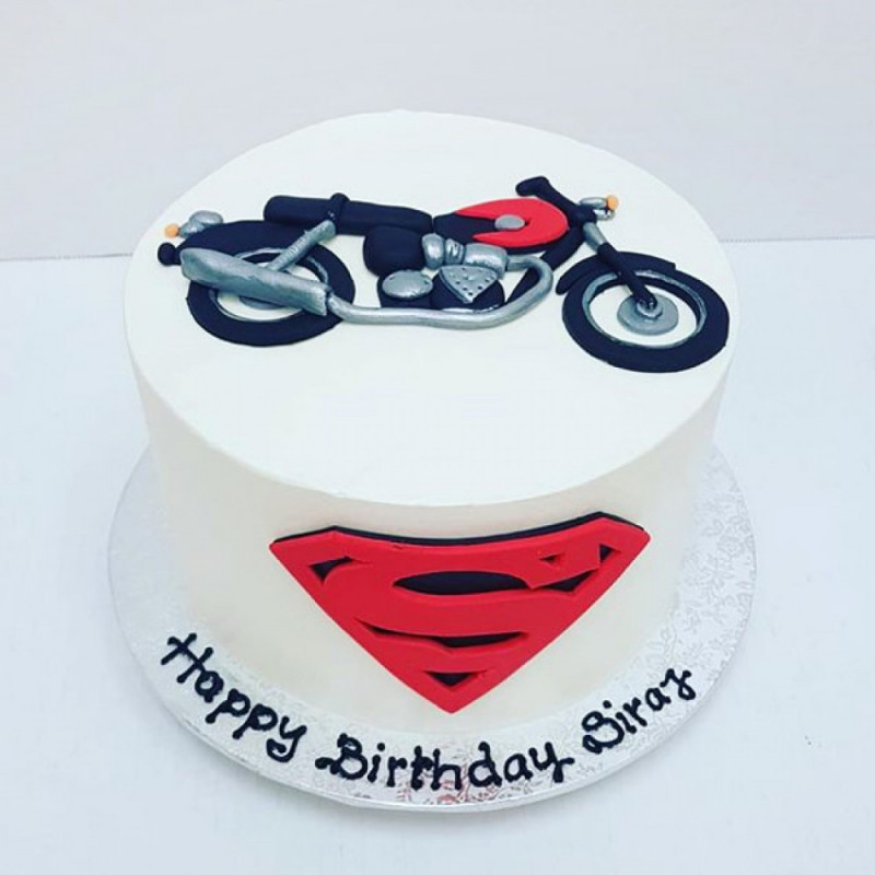 Торт с мотоциклом для мужчин