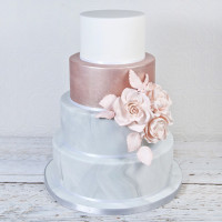 Роскошный торт на большую свадьбу