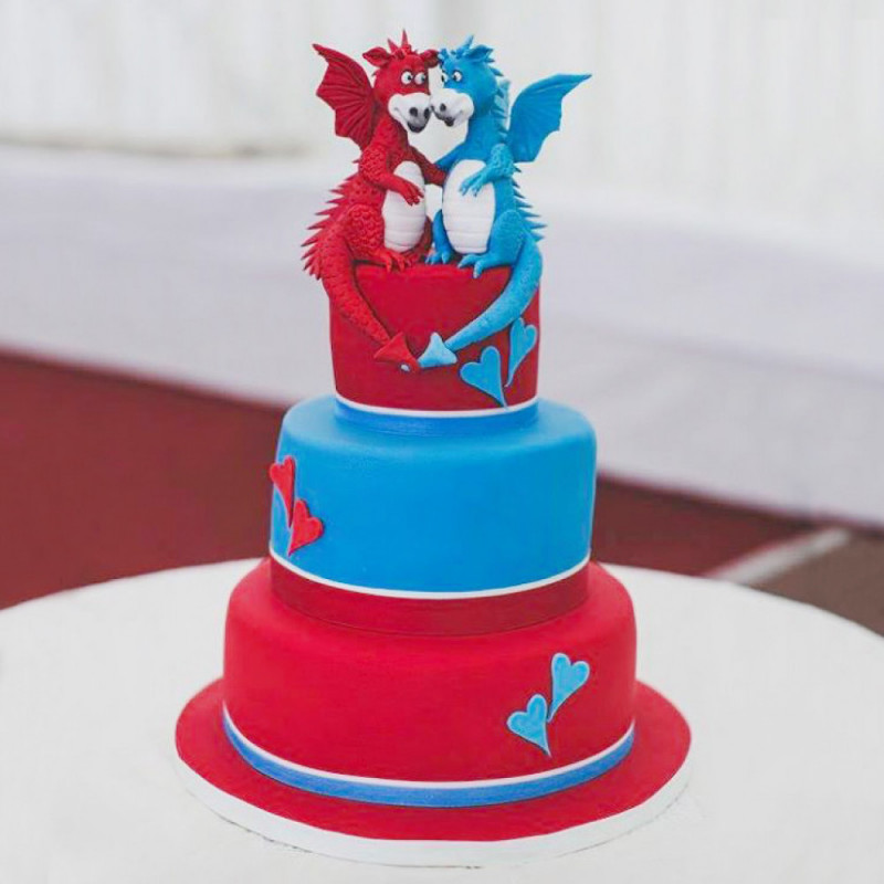 Свадебный торт с дракончиками