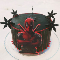 Торт для фаната фильма Дэдпул