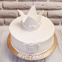Торт на 3 месяца с короной