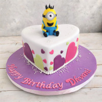 Торт с миньонами для девочки