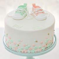 Торт для двойняшек девочек