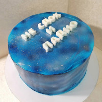 Оскорбительный торт на день рождения