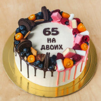 Торт на юбилей 65 лет на двоих