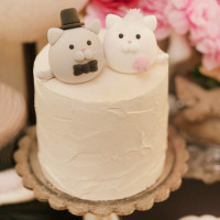 Торт на свадьбу с милыми котиками