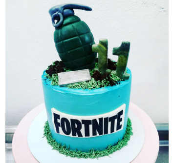 Торт Fortnite на 11 лет