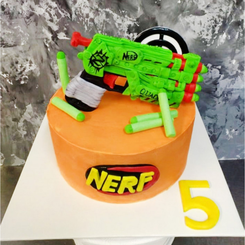 Торт с пистолетом Nerf