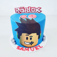 Торт Роблокс для мальчика 10 лет