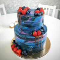 Торт космос жене