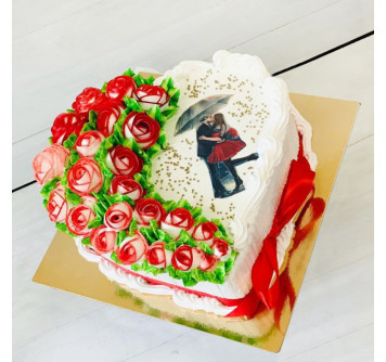 Романтичный торт на 14 февраля