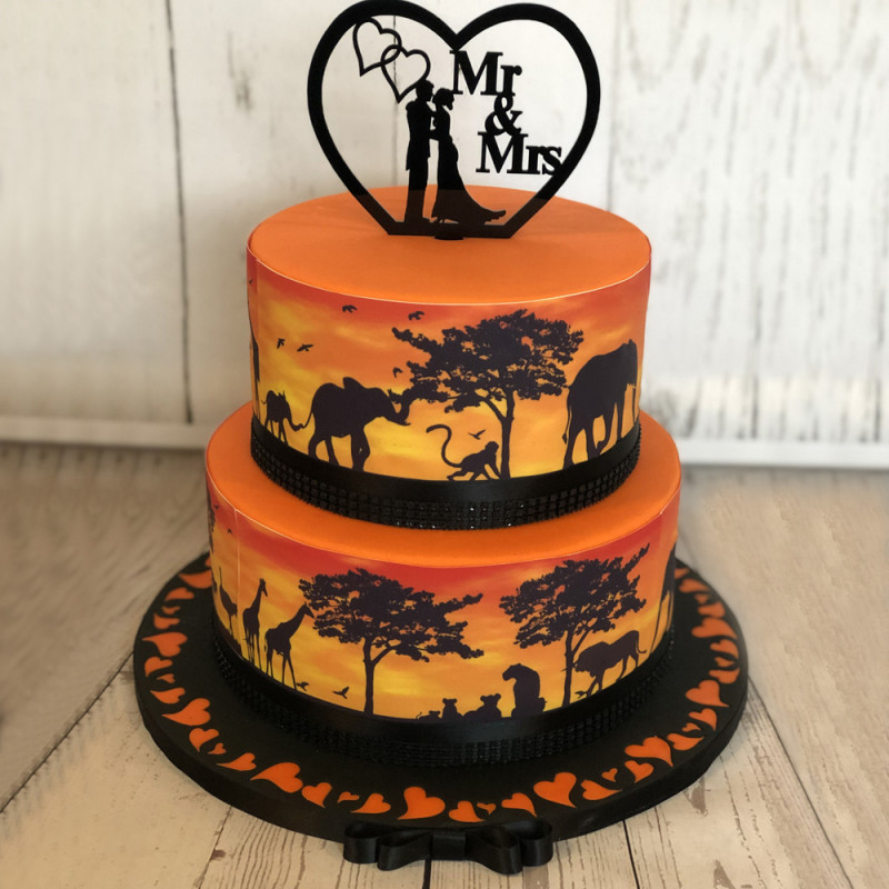 Свадебный торт с силуэтами животных