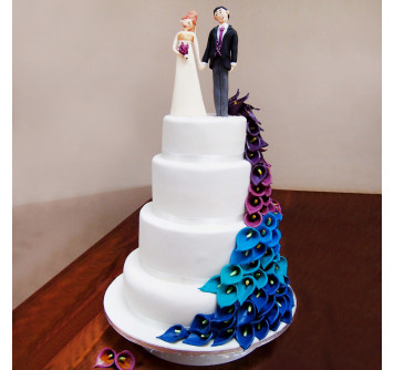 Торт с цветами в стиле перья павлина