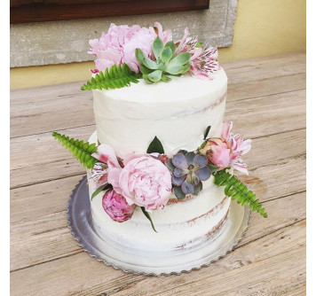 Голый торт на летнюю свадьбу