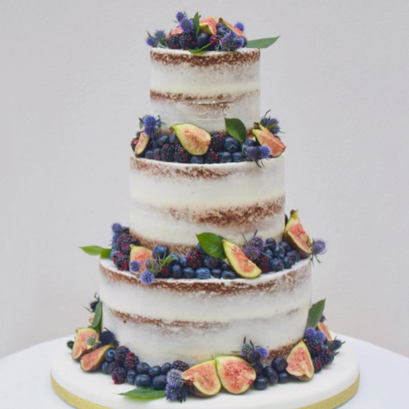 Необычный свадебный торт без мастики