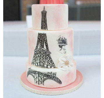 Свадебный торт во Французском стиле