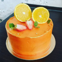 Торт без глютена на выпускной в школу