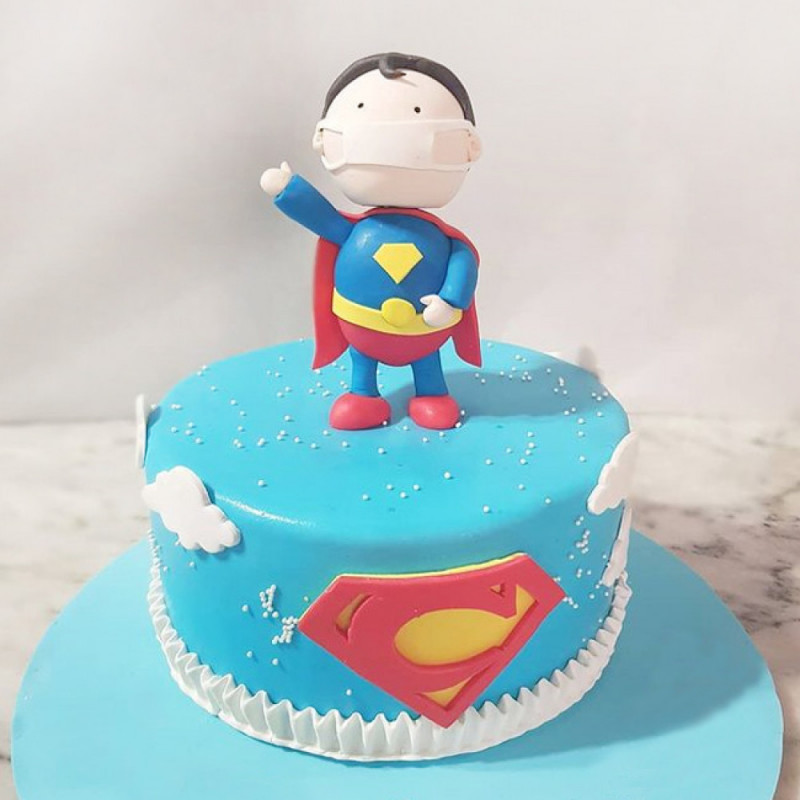 Торт Супермен в маске